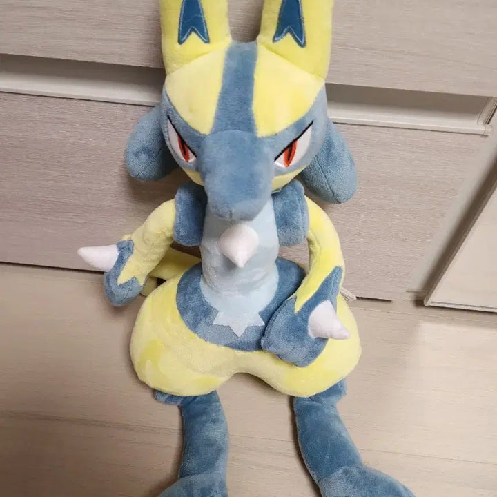 [BUNJANG] Irochi Lucario Plush Doll (50cm) / 50cm 이로치 루카리오 인형 메챠모후굿토 포켓몬스터