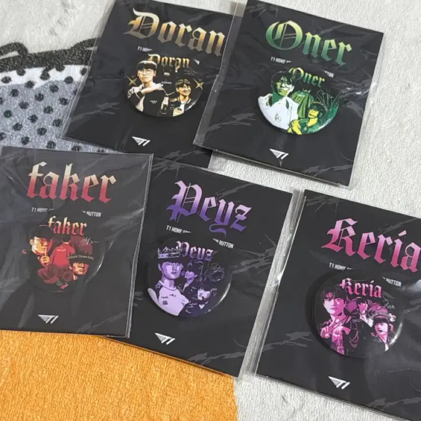 [BUNJANG] T1 Homeground Pin Badge Bundle Set Doran Oner Faker Keria / 티원 홈그라운드 핀뱃지 도란 오너 페이커 페이즈 케리아 일괄 굿즈