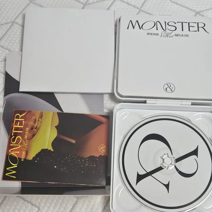 [BUNJANG] Red Velvet Monster Album Top Note Ver. &amp; Middle Note Ver. Set / 레드벨벳 아슬 monster 앨범 top middle note ver. 처분합니다! (아이린 슬기 몬스터 탑 미들 노트 버전)