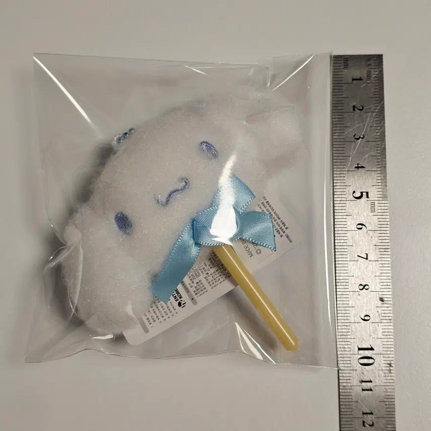 [BUNJANG] Sanrio Pochacco Cinnamoroll Plush Keychain / [인뽑] 산리오 포차코 시나모롤 인형 키링 판매합니다.