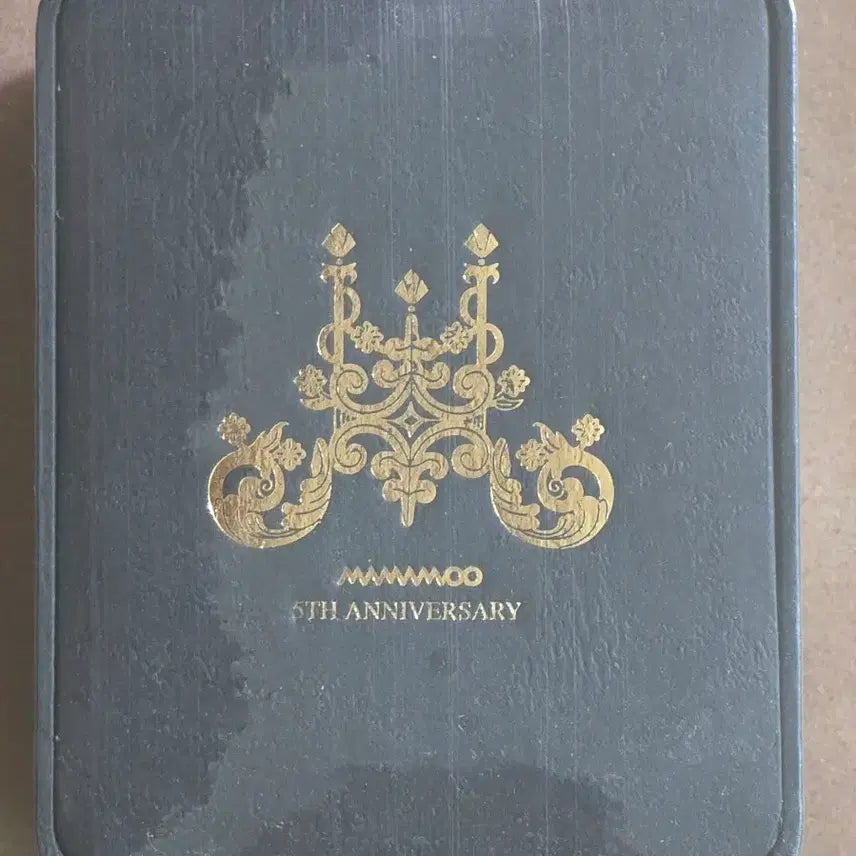 [BUNJANG] Mamamoo 5th Anniversary Pocket Watch Sealed / 마마무 5주년 기념 회중시계 미개봉
