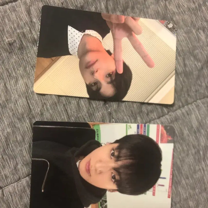 [BUNJANG] BTS Jungkook V Arirang Lucky Draw Selfie Photocard / BTS 방탄소년단 아리랑 예약판매특전 셀피포카B버전 정국(JK) +태형(V)