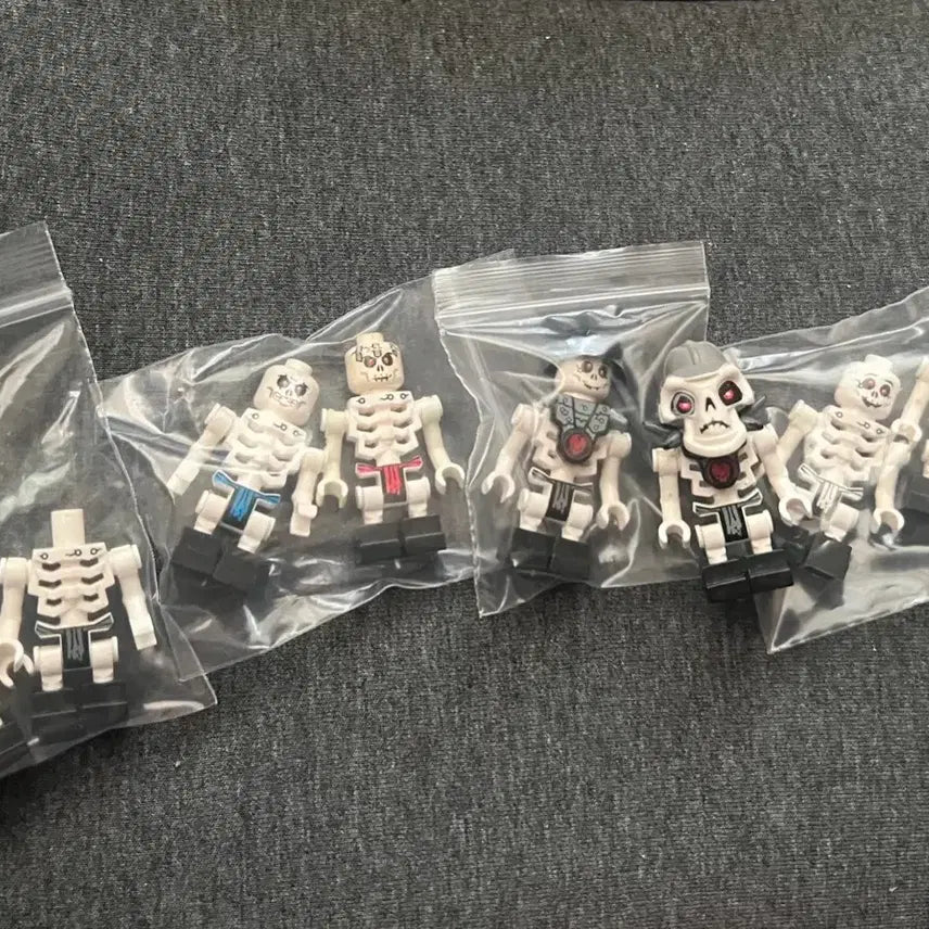 [BUNJANG] LEGO Ninjago Pilot Skull Skeletons Figures Bundle Set / 고전) 레고 피규어 정품 닌자고 파일럿 해골군단 세트 일괄