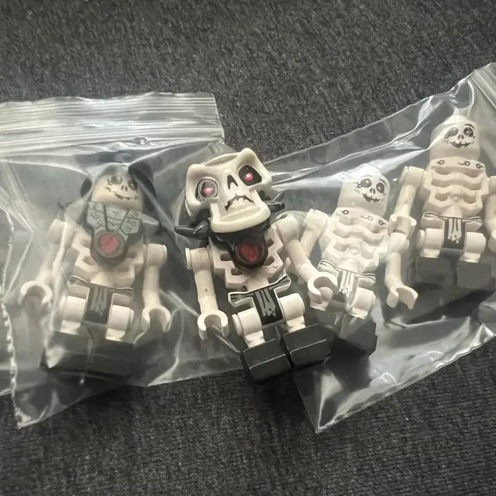 [BUNJANG] LEGO Ninjago Pilot Skull Skeletons Figures Bundle Set / 고전) 레고 피규어 정품 닌자고 파일럿 해골군단 세트 일괄