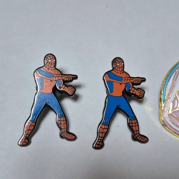 [BUNJANG] Spider-Man Badges Bundle / 스파이더맨 뱃지들 팝니다