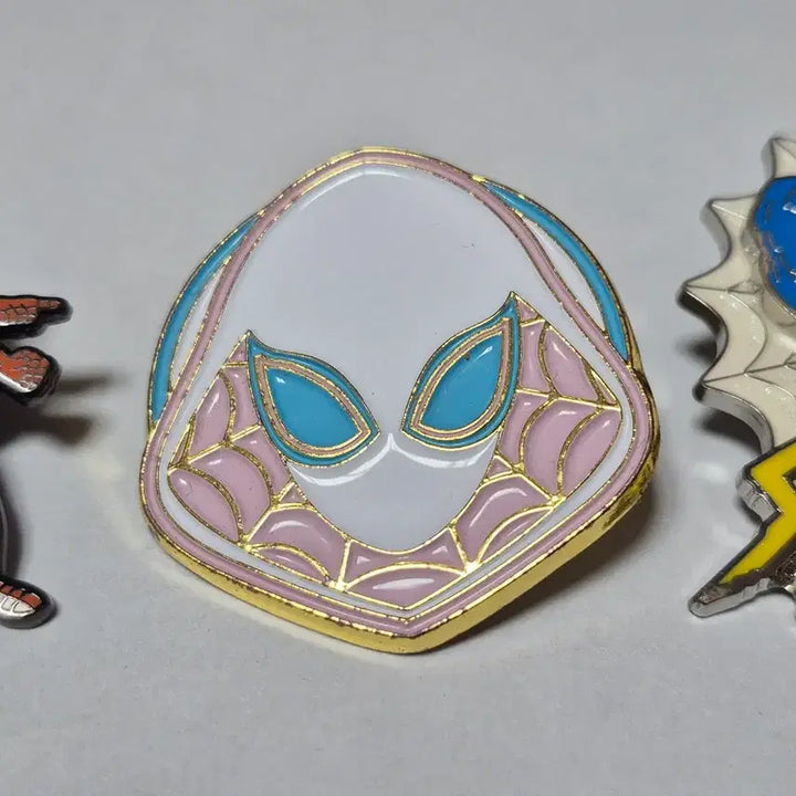 [BUNJANG] Spider-Man Badges Bundle / 스파이더맨 뱃지들 팝니다