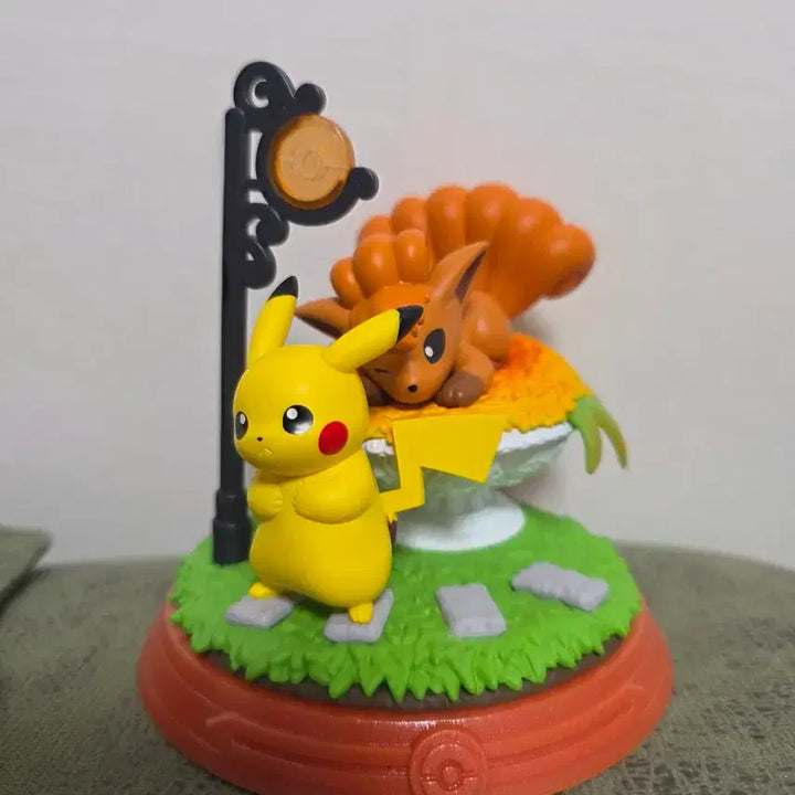 [BUNJANG] Pokemon Pikachu &amp; Ninetales Figure Set / 포켓몬스터 피카츄와 식스테일