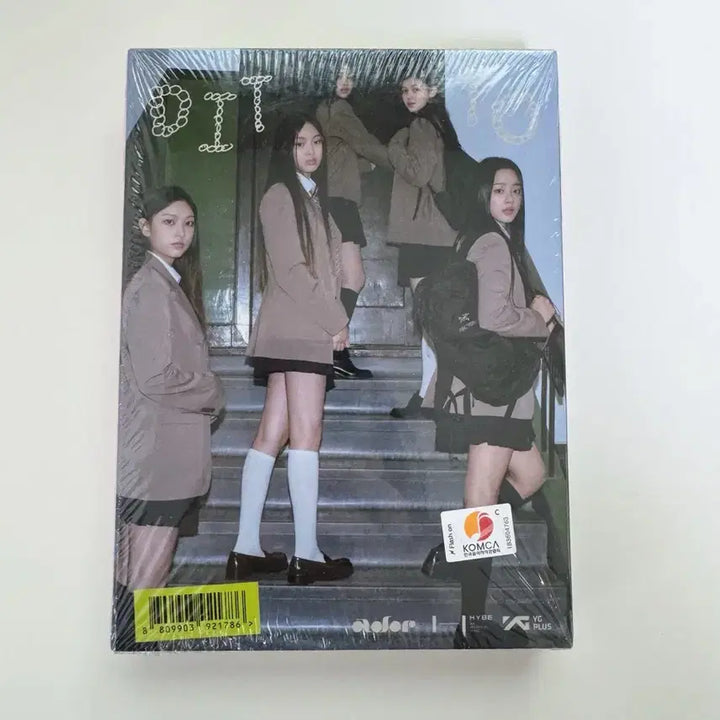 [BUNJANG] NewJeans Group Ditto OMG Album Minji Hanni Danielle Haerin Hyein Photocard / 뉴진스 단체 디토 미개봉 앨범 OMG 민지 하니 다니엘 해린 혜인 포카