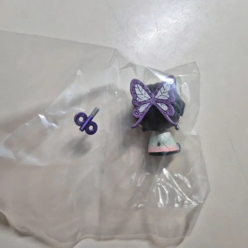 [BUNJANG] Demon Slayer Shinobu Kocho Wind-up Figure / 귀멸의 칼날 코쵸우 시노부 태엽 피규어