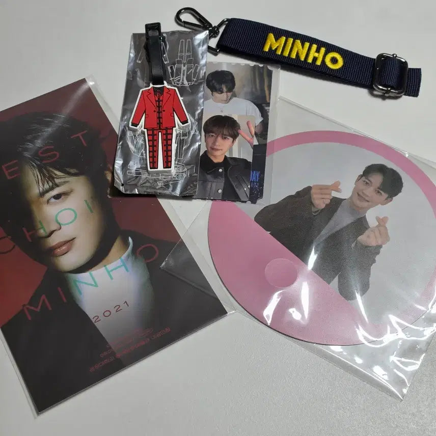 [BUNJANG] SHINee Minho Bundle Set / 샤이니 민호 관련 굿즈 일괄 판매
