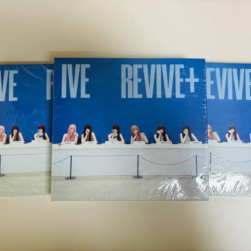 [BUNJANG] IVE REVIVE+ Album (Sealed) / 아이브 리바이브 앨범(새상품)