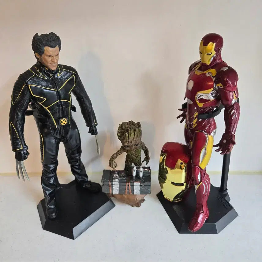 [BUNJANG] Marvel Figures Bundle Set (Iron Man, Wolverine, Groot) / 마블 피규어 [3종 일괄] 판매합니다