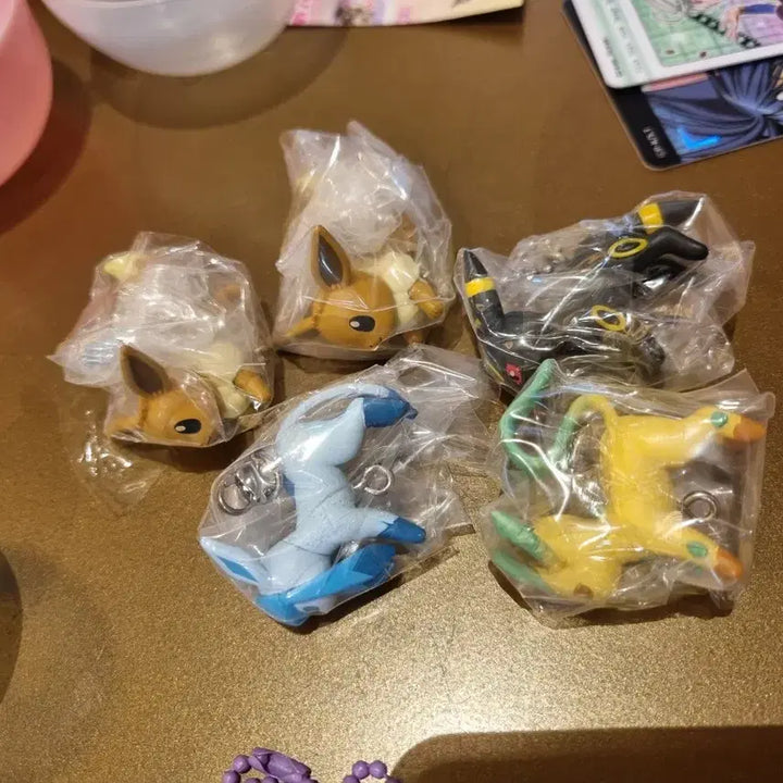 [BUNJANG] Pokemon Eevee Collection Bundle Mascot Set / 포켓몬 이브이 주렁주렁 마스코트 이브이 샤미드 리피아 블래키 일괄