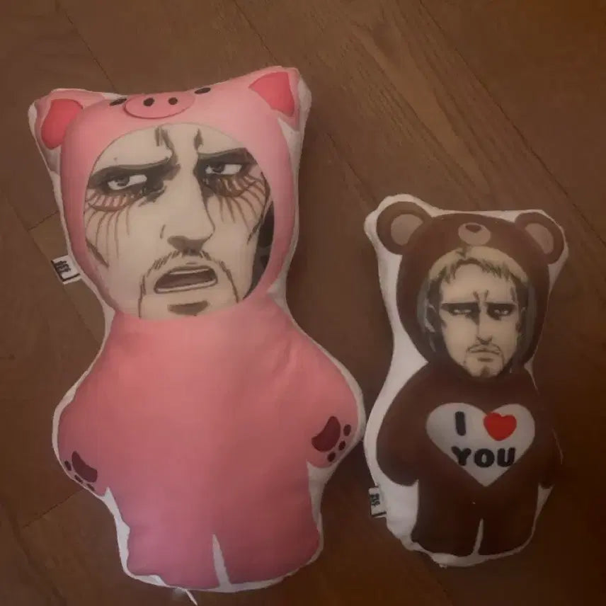[BUNJANG] Ataque a los Titanes (Attack on Titan) Reiner Braun Plush Doll / 진격의 거인 라이너 브라운 인형 판매합니당
