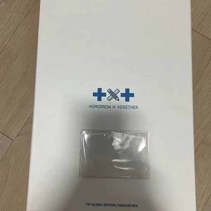 [BUNJANG] TXT TOMORROW X TOGETHER Global Official Fanclub MOA Kit / 투모로우바이투게더 TXT 글로벌 공식 팬클럽 MOA 키트