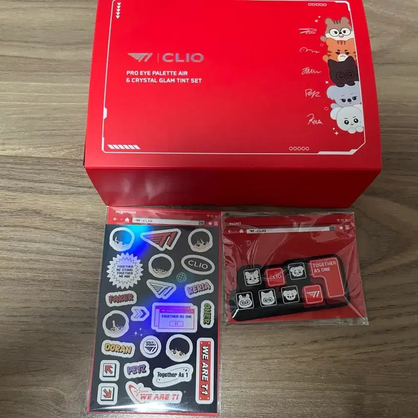 [BUNJANG] T1 Clio Magnet Sticker Box / 티원 T1 에이블리 굿즈 클리오 마그넷 스티커 상자