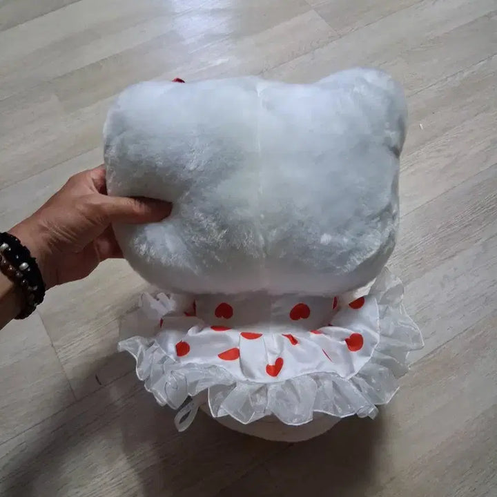 [BUNJANG] Hello Kitty Plush Doll / 헬로키티 봉제인형 (무료배송)