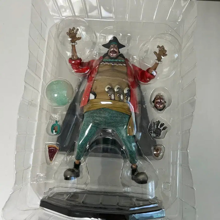 [BUNJANG] One Piece POP Marshall D. Teach (Blackbeard) Figure / 번장 최저가) 원피스 pop 검은수염 티치 피규어