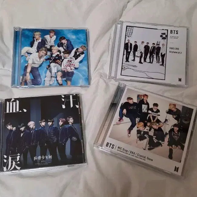 [BUNJANG] BTS Japanese Album Bundle Set / 방탄소년단 일본 앨범 4종 일괄