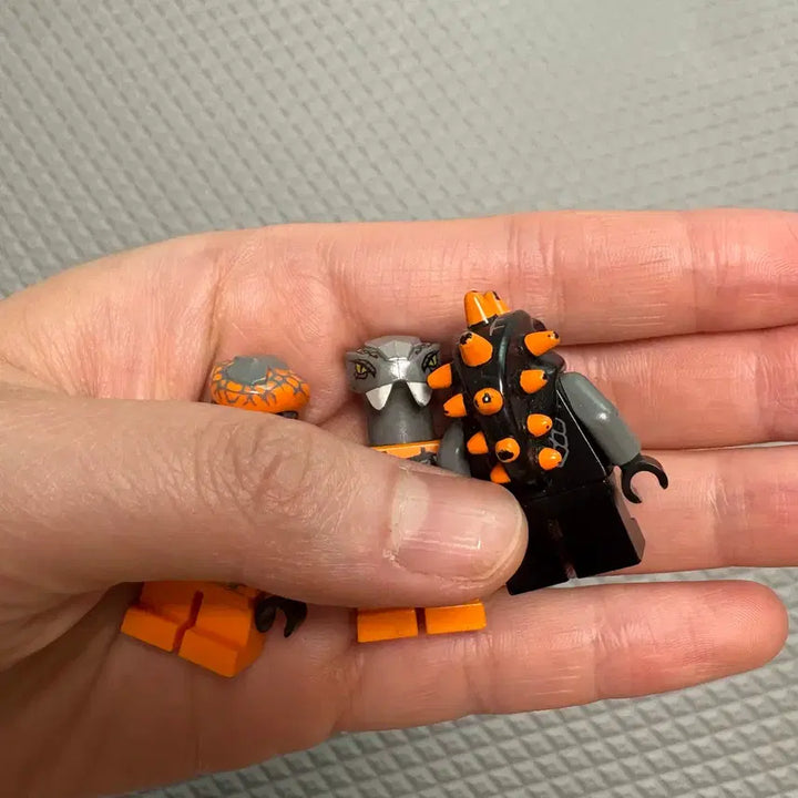 [BUNJANG] LEGO Ninjago Snake, Chokun, Vitar &amp; Treasure Chest Bundle Set / 레고 닌자고 스나이크 &amp; 초쿤 &amp; 바이타 &amp;보물상자 일괄