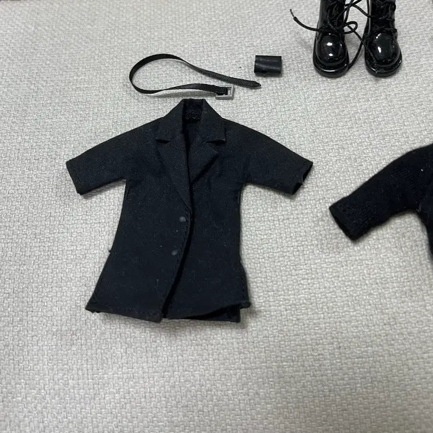 [BUNJANG] Obitsu 11 Black Coat Set with Long Boots / 오비츠11 블랙 코트 세트 + 롱부츠
