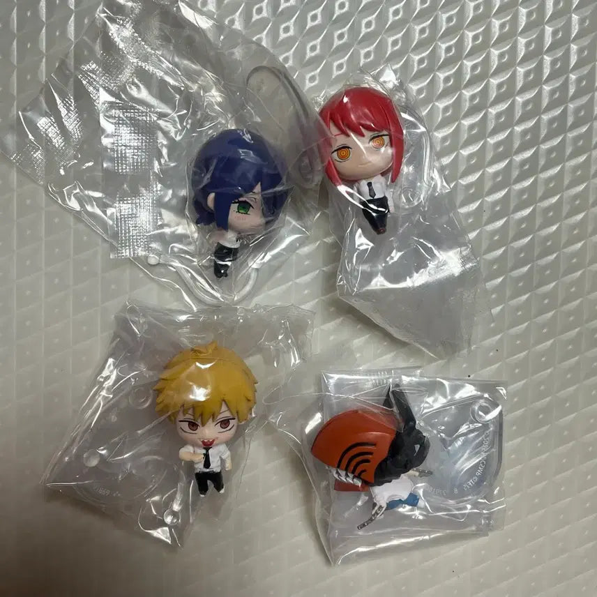 [BUNJANG] Chainsaw Man Mini Figure Set / 체인소맨 미니피규어 가챠 4종 일괄판매