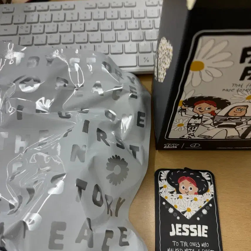 [BUNJANG] Disney Pixar Toy Story Jessie Plush Keychain (Original) / 급처 정품 더 퍼스트팬 플러시 키링 제시 Jessie
