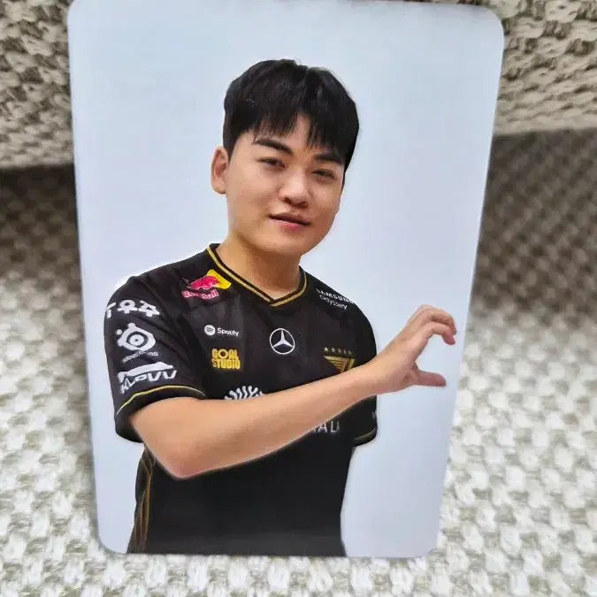 [BUNJANG] Gumayusi 2025 Worlds Jersey POB Photocard / 2025  구마유시 월즈유니폼 특전 포카