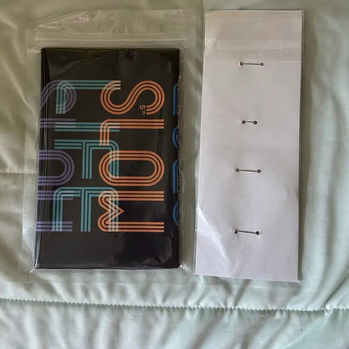 [BUNJANG] Slow Life Slow Live Slala 2023 Goods Bundle Set (Sealed) / 일괄 미개봉) 슬로우라이프슬로우라이브 슬라슬라 2023 굿즈 세트