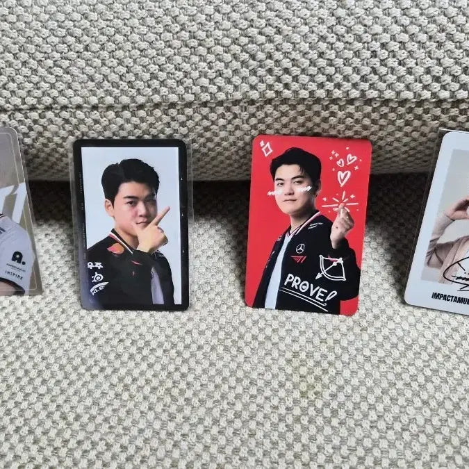 [BUNJANG] T1 Gumayusi 4 Photocard Bundle Set / T1 구마유시 포카 4종 세트 일괄