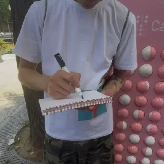 [BUNJANG] Okashi Pullup Boy Signed Phone Case (Featuring DJ, Korean Hip Hop Artists Masonhome, Raf Sandou, Jeffrey White, Kid Milli, Matthew) / 오카시 풀업보이 싸인 폰케이스 디제이 국힙 힙합 래퍼 메이슨홈 라프산두 제프리화이트 키드밀리 매튜