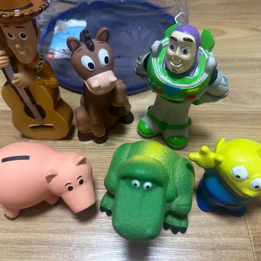 [BUNJANG] Disney Pixar Toy Story Classic Sofubi Figure 6-Figure Full Set / 정품) 토이스토리 고전 소프비 피규어 홍콩 디즈니 정품 6종 풀세트
