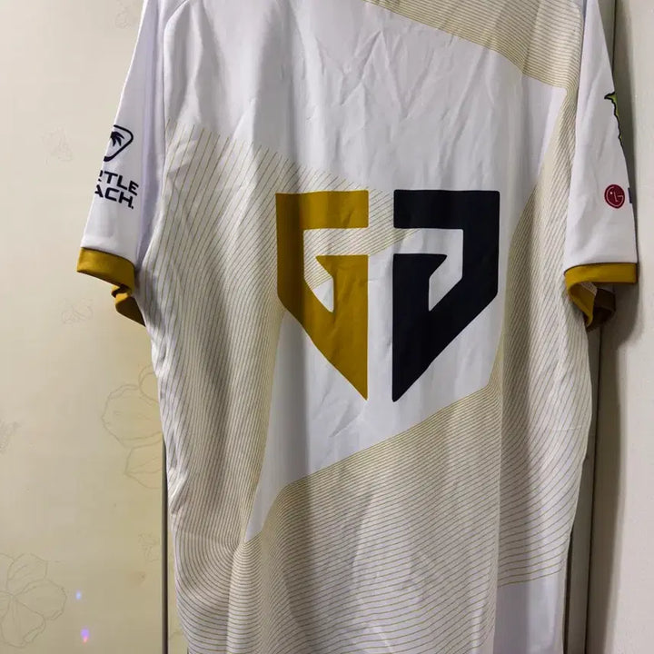 [BUNJANG] Gen.G 2024 Worlds Signed Jersey Edition L / 2024 젠지 월즈 유니폼 친필사인 에디션 판매합니다