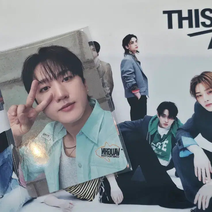 [BUNJANG] Stray Kids This&amp;That 2nd Week Broadcast Photocard Changbin / 스트레이키즈 This&amp;That 사녹 2주차 공방포카 창빈 양도