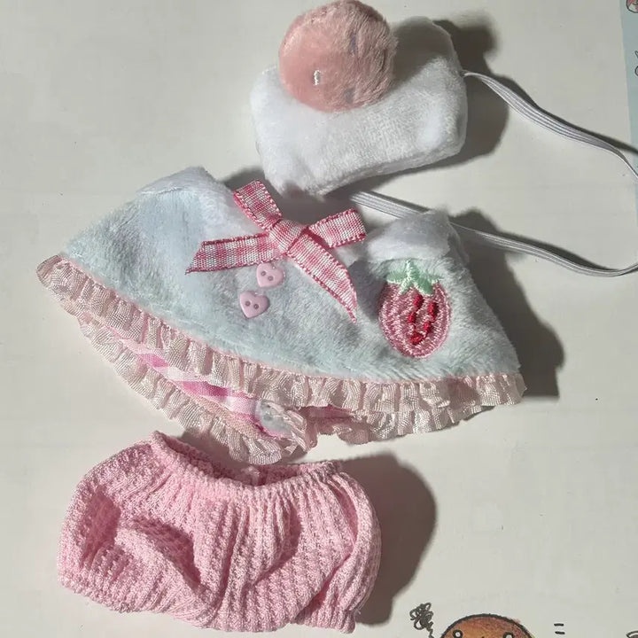 [BUNJANG] 10cm Doll Strawberry Outfit Set / 새상품 10cm 인형옷, 딸기 옷 세트, 솜인형옷