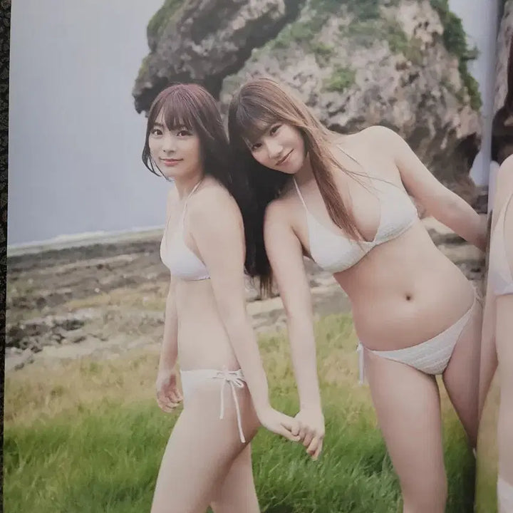 [BUNJANG] QWER Ishiyeon Spring Magazine (NMB48 Era) / QWER 이시연 NMB48 시절 잡지 (스프링)
