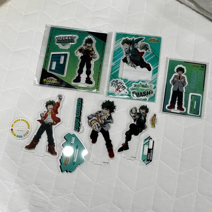 [BUNJANG] My Hero Academia Izuku Midoriya Acrylic Stand Bundle Set / 히로아카 나히아 미도리야 이즈쿠 아크릴 스탠드 6개 일괄