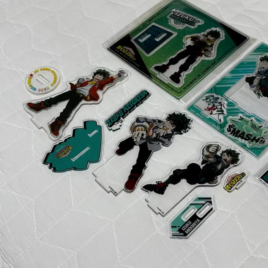 [BUNJANG] My Hero Academia Izuku Midoriya Acrylic Stand Bundle Set / 히로아카 나히아 미도리야 이즈쿠 아크릴 스탠드 6개 일괄