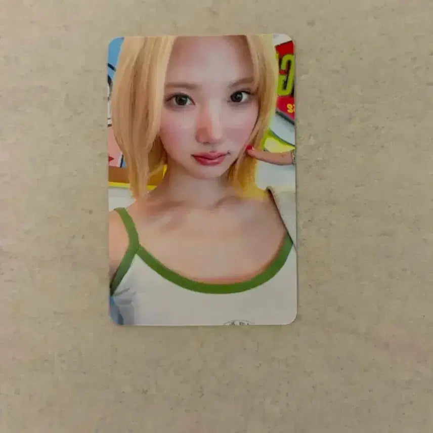 [BUNJANG] NMIXX Jiwoo Musinsa Lemon Tangle Lucky Draw Photocard / 하츠투하츠 하투하 지우 무신사 미니레코드 레몬탱 럭드 양도