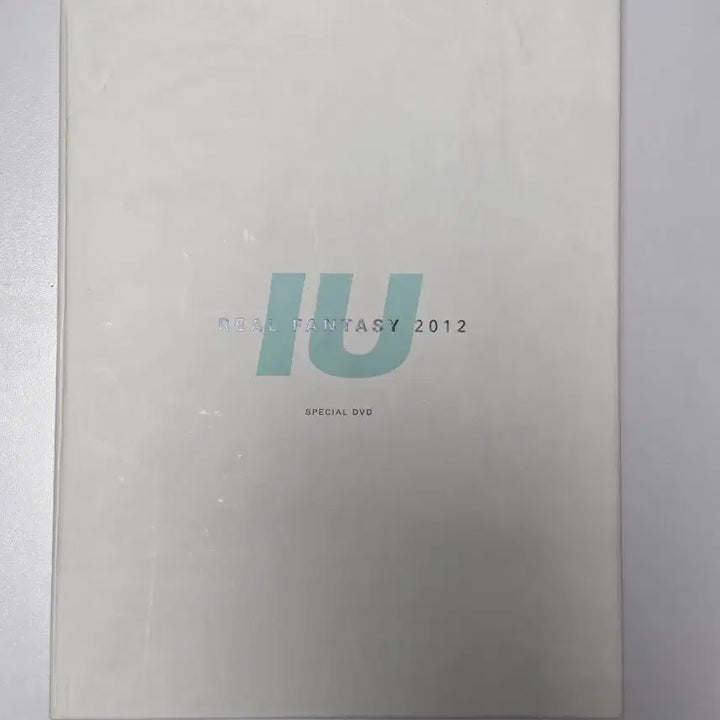 [BUNJANG] IU REAL FANTASY 2012 Concert DVD + Photobook Bundle Set / 아이유 REAL FANTASY 2012 콘서트DVD + 포토북 일괄판매