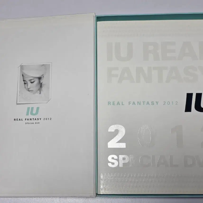 [BUNJANG] IU REAL FANTASY 2012 Concert DVD + Photobook Bundle Set / 아이유 REAL FANTASY 2012 콘서트DVD + 포토북 일괄판매