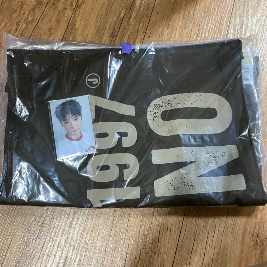 [BUNJANG] NCT127 Jaehyun MONO Shoulder Bag Set / [미개봉] 엔시티127 재현 모노 가방 MONO SHOULDER BAG SET 숄더백