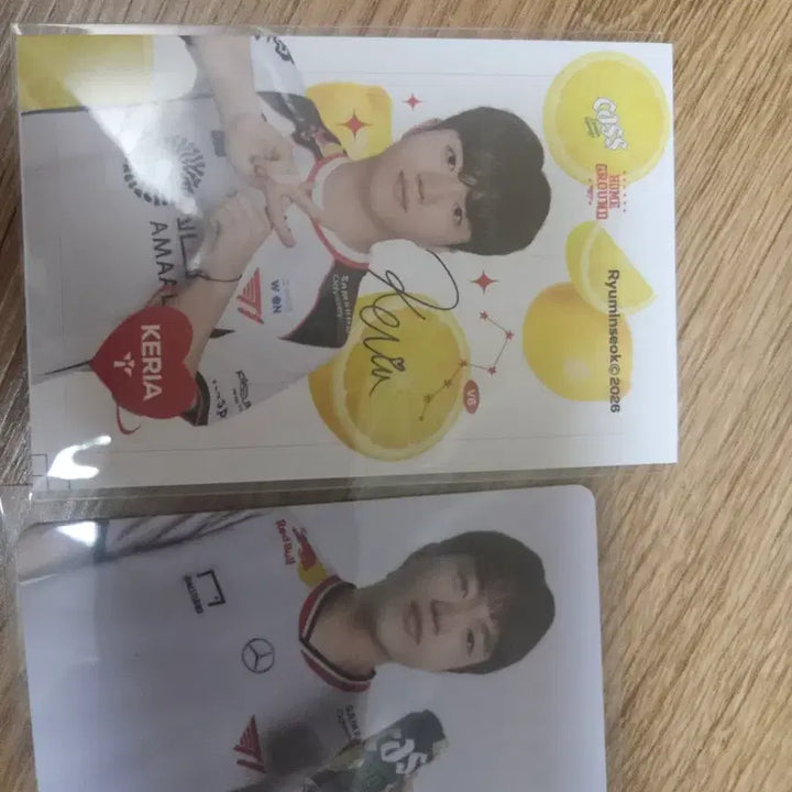 [BUNJANG] T1 Beer Glass + Photocard Set / 티원 카스 콜라보 맥주잔+ 포카 셋트