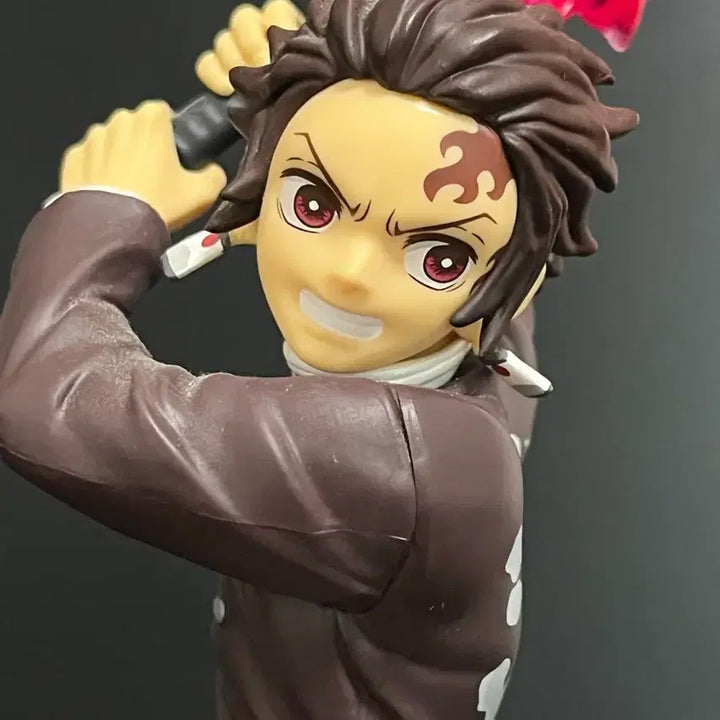 [BUNJANG] Demon Slayer Tanjiro Combination Battle Figure (Unsealed) / 개봉품 귀멸의칼날 탄지로 피규어 탄지로 콤비네이션배틀 피규어