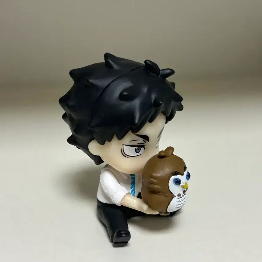 [BUNJANG] Haikyuu!! Hide&amp;Seek Akaashi Keiji Uniform Gacha Figure / 하이큐!! Hide&amp;Seek 아카아시 케이지 숨바꼭질 교복 가챠 부엉이