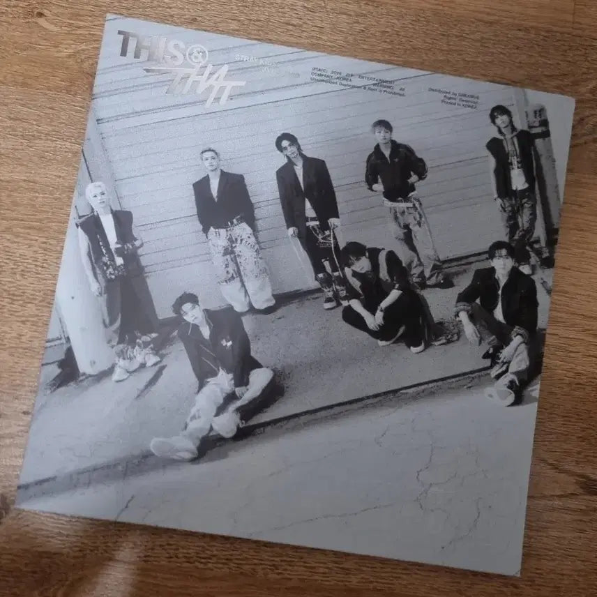 [BUNJANG] Stray Kids This &amp; That LP / 스키즈 this &amp; that LP
