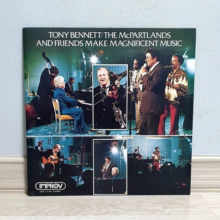 [BUNJANG] Tony Bennett Live at Statler Hilton Hotel LP / LP ㅡ [JAZZ] TONNY BENNETT  / 수입 째즈명반