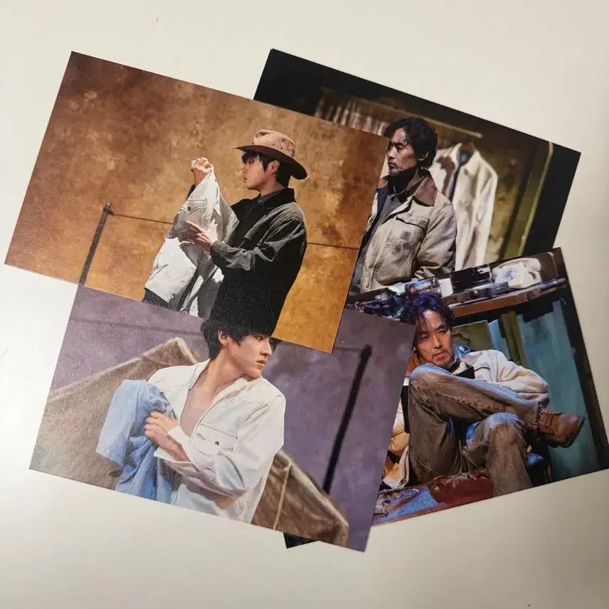 [BUNJANG] Ensemble Brokeback Mountain Theater Merchandise Set: Keyring, Bookmark, Storybook / 연뮤 브백마 브로크백마운틴 증정 / 키링 북마크 스토리북 엽서