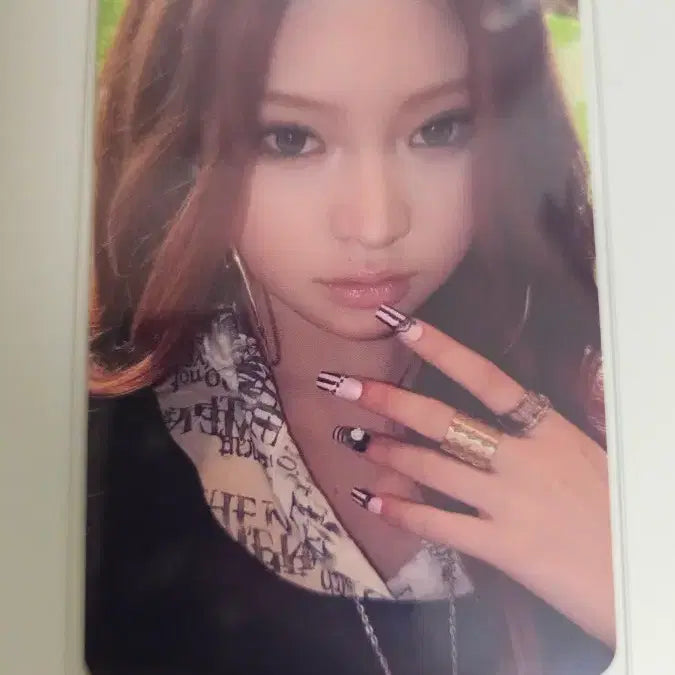 [BUNJANG] Kiiikiii Ha Eum Waikiki 2nd Week Studio Photocard / 키키 kiiikiii 하음 와이키키 2주차 공방포카