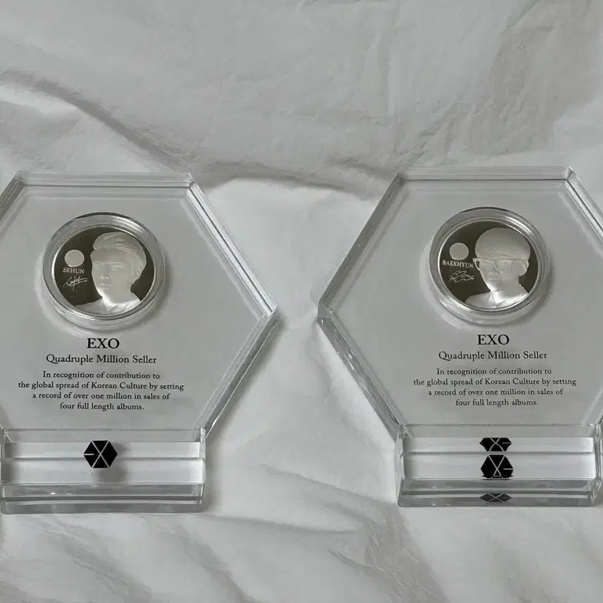 [BUNJANG] EXO Commemorative Coin Baekhyun Sehun / 엑소 기념주화 판매합니다